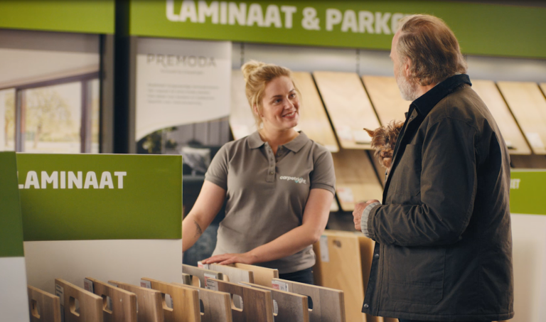 Carpetright ontstoffen en herpositioneren als service-retailer